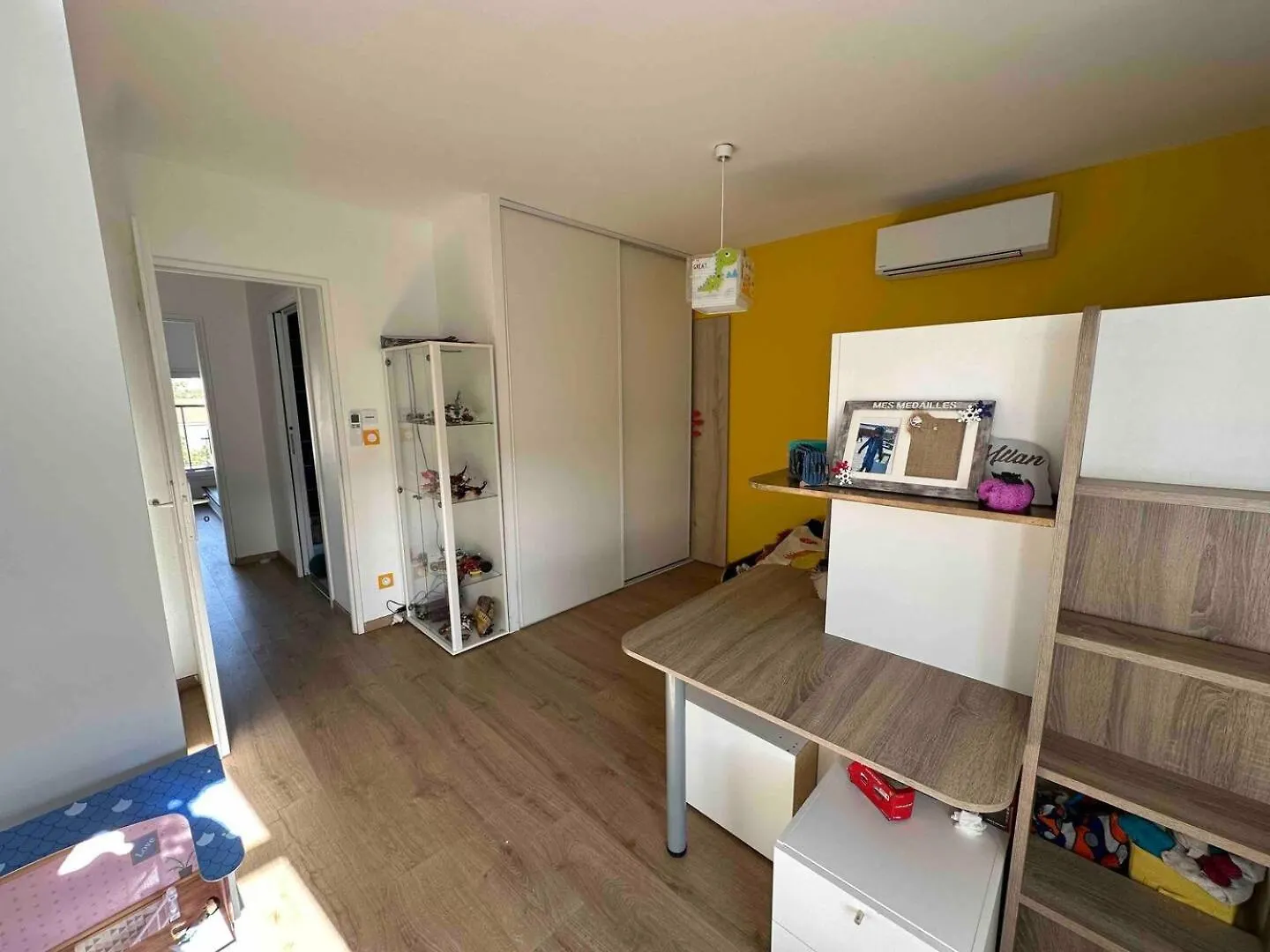 Agreable Maison Renovee, En Ville Et Au Calme ! Lyon